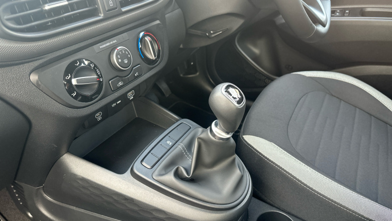 Hyundai i10 1.0 [63] Advance 5dr [Nav] Petrol Hatchback